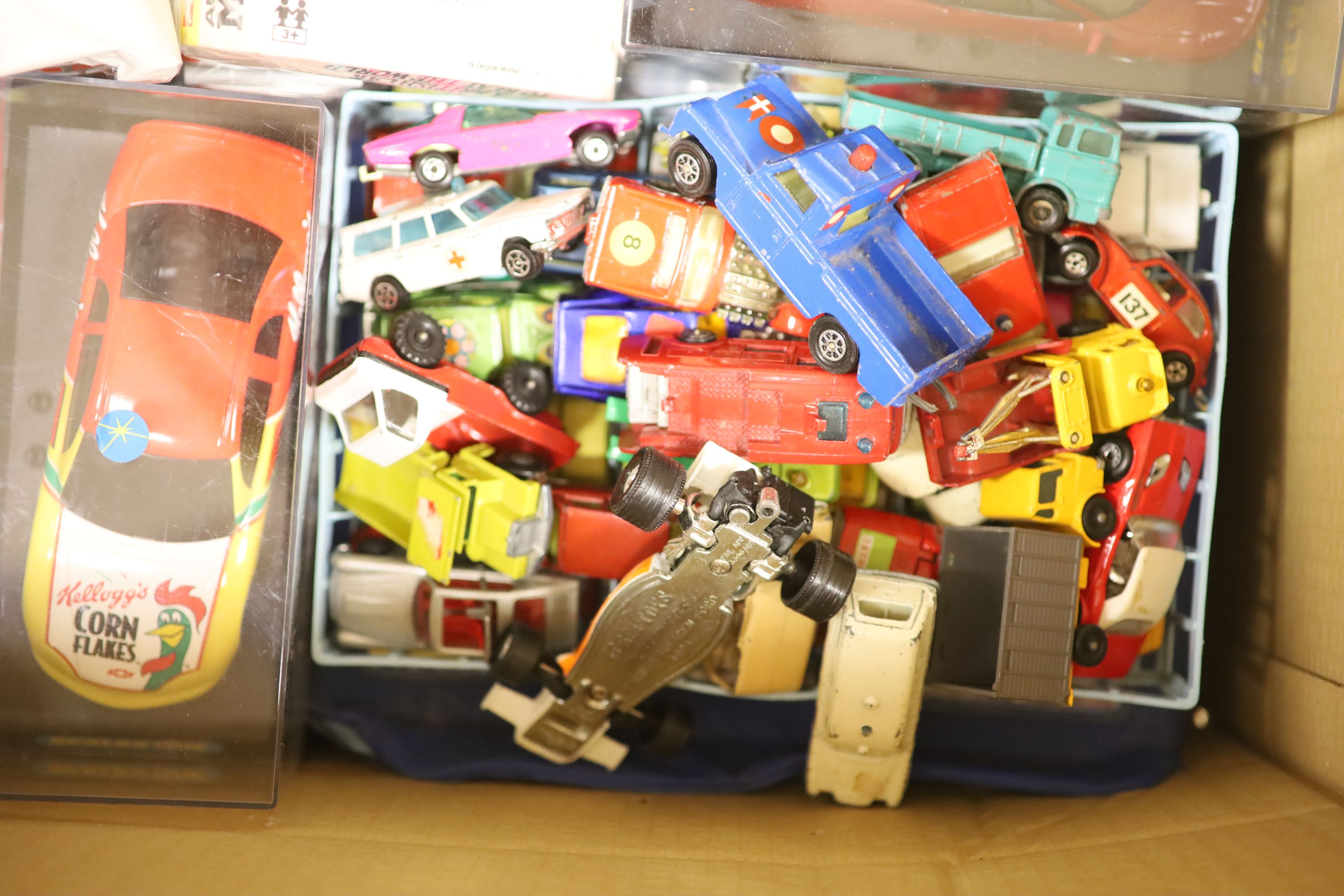 A quantity of diecast toys